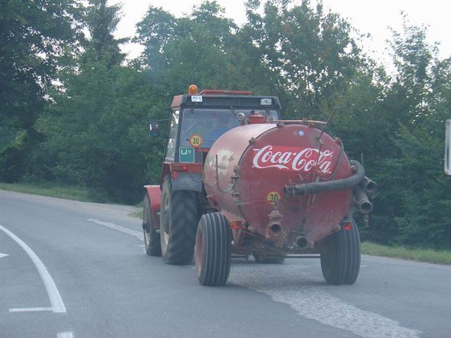 Funny Tractor Fail Photos (32 pics)