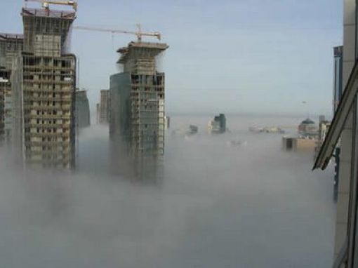 Skyscrapers Piercing the Clouds (23 pics)