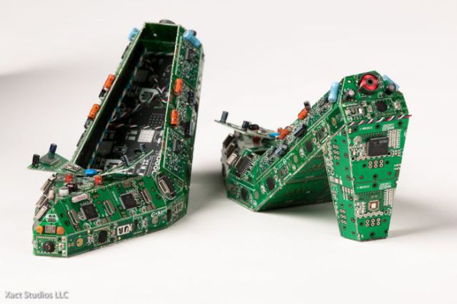 How to Creatively Use Recycled PCBs! (15 pics)