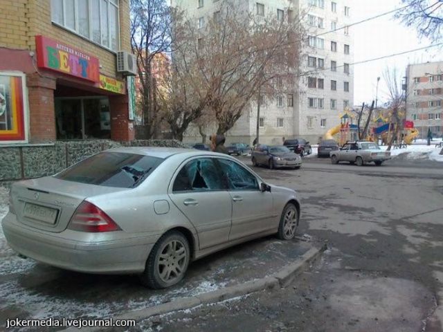 Angry Russian Pedestrians