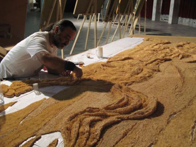 The Biggest Nail and Toothpick Mosaics the World Has Ever Seen (25 pics)