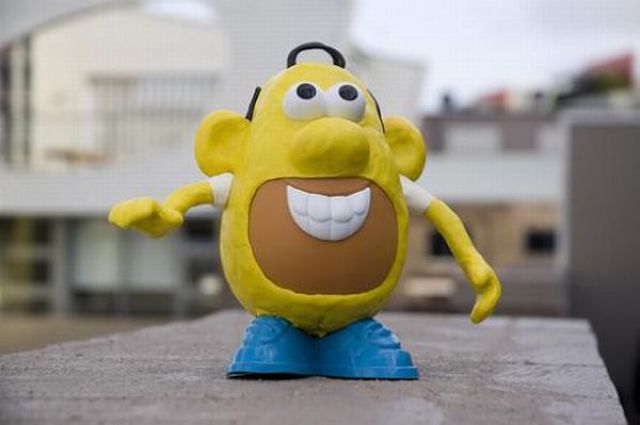 The Coolest Mr Potato Head Designs (25 pics)