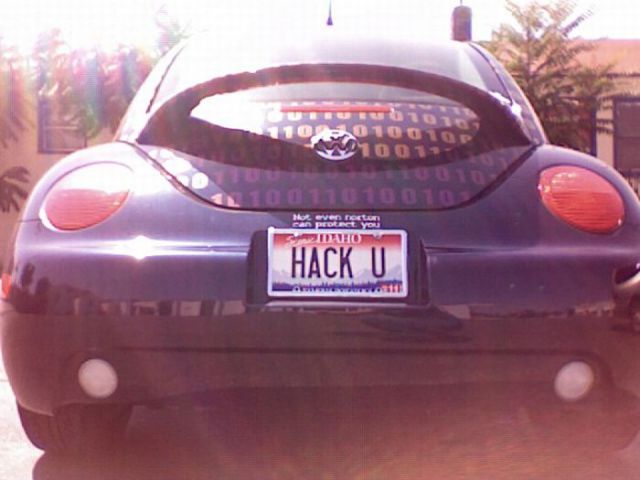 Web-Geek License Plates (16 pics)