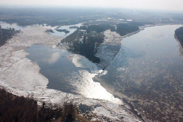 Floating of Ice (33 pics)