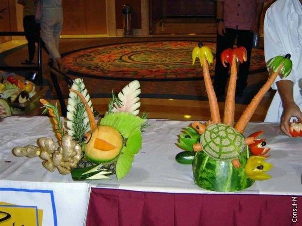 Masterpieces Made from Fruits and Vegetables (26 pics)