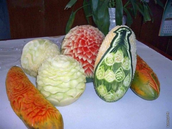 Masterpieces Made from Fruits and Vegetables (26 pics)