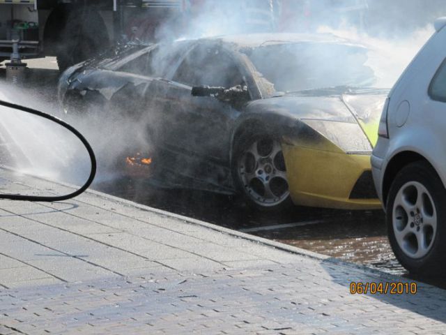 Another Ruined Lamborghini (13 pics)
