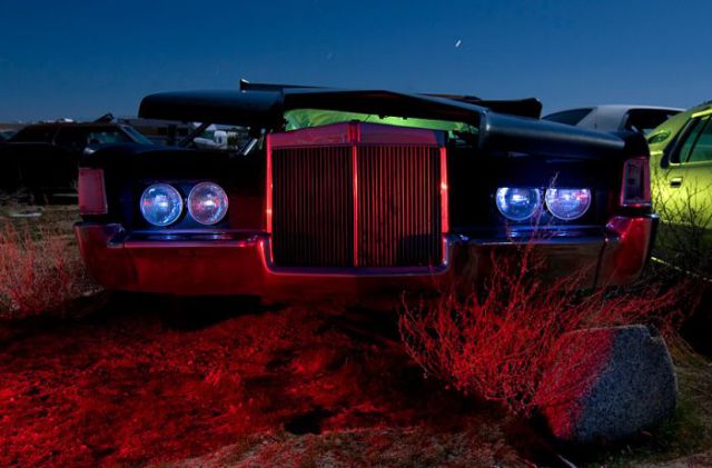 American Cars Left Alone (42 pics)