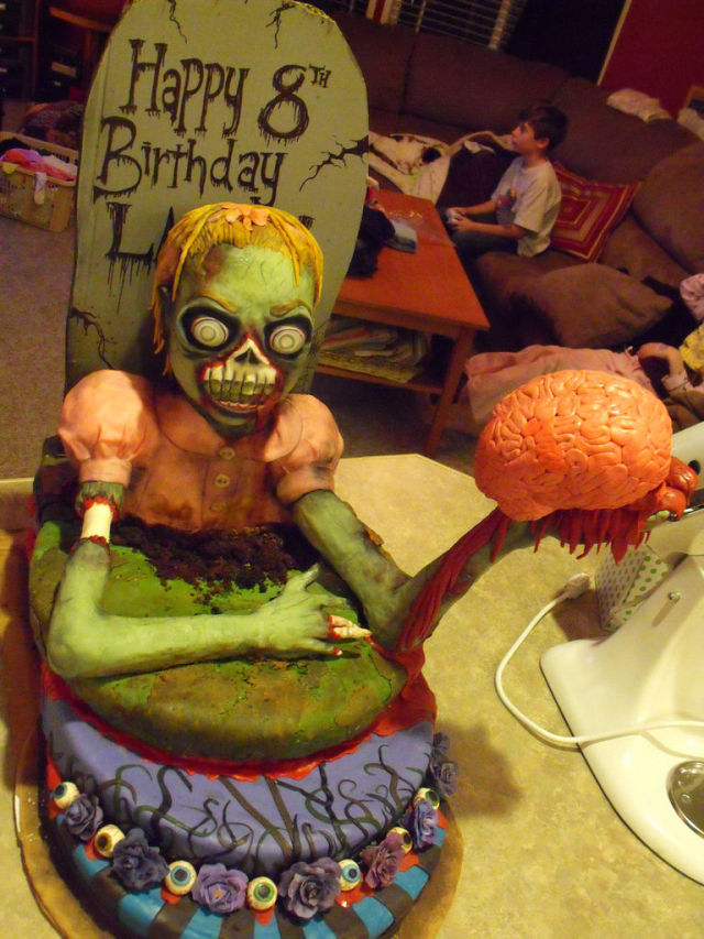 Zombie Cake (16 pics)