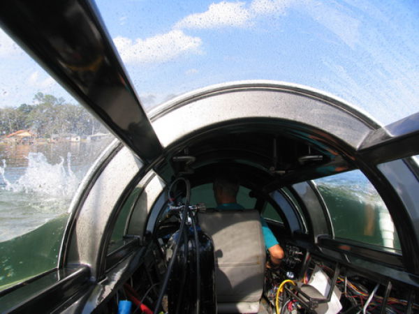 Testing the New Hyper-Sub Submarine (25 pics)