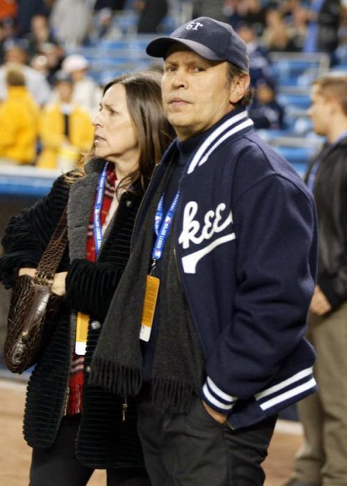 Celebrities Are Sports Fans Too (40 pics)