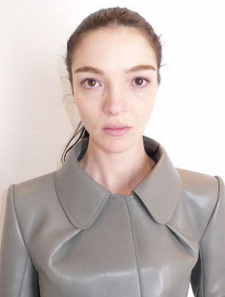 Louis Vuitton Model without Make-Up (51 pics) .