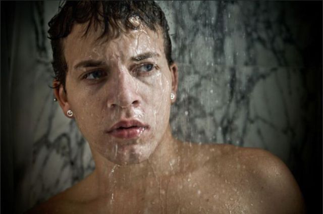 Shower Portraits (24 pics)