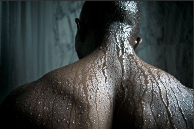 Shower Portraits (24 pics)