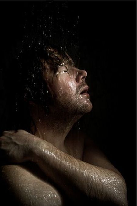 Shower Portraits (24 pics)