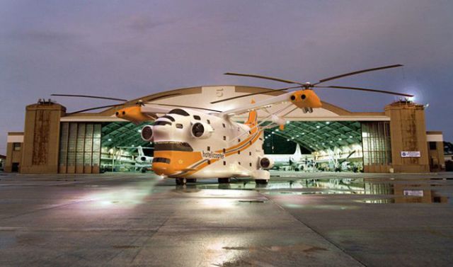 Cool Flying Helicopter-Hotel Design (7 pics)