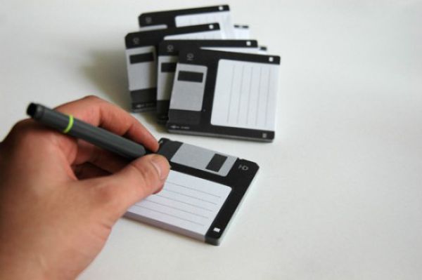 A Floppy Disk or…? (5 pics)