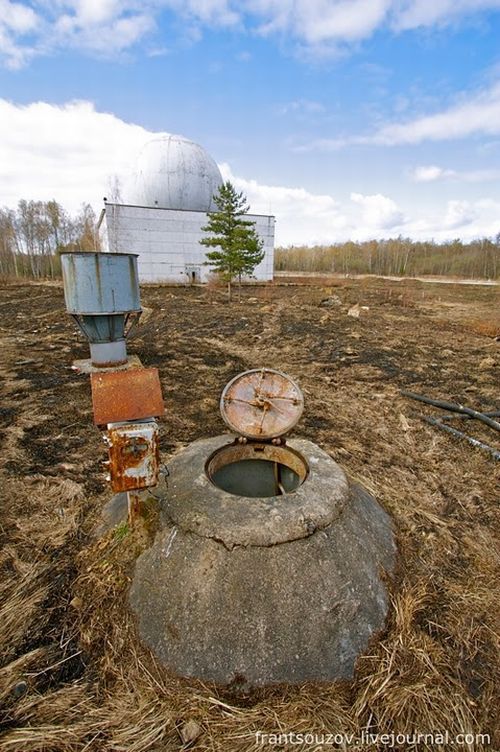 Russians Dumped One of Their Anti-Missile Defense System (40 pics)