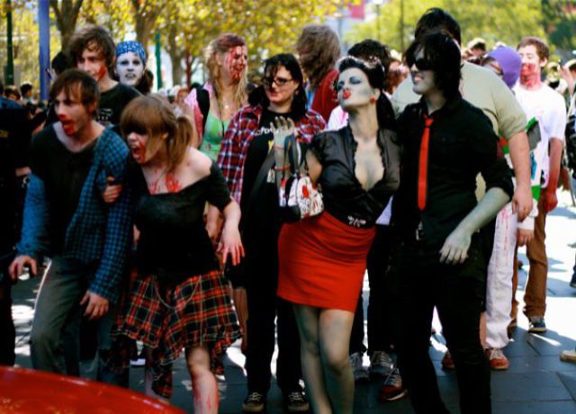 Melbourne Zombie Shuffle (77 pics)
