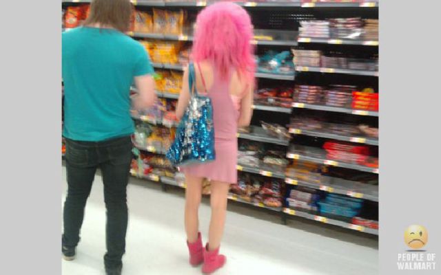 Wal-Mart People Again (127 pics)