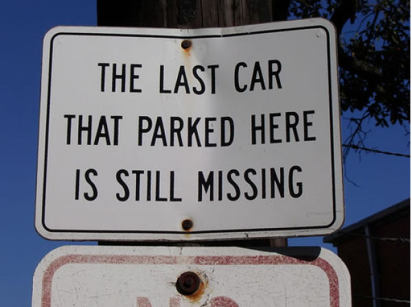 Funny No Parking Signs (30 pics)