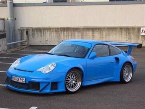 It’s So Easy to Change Your Car Color! (16 pics)