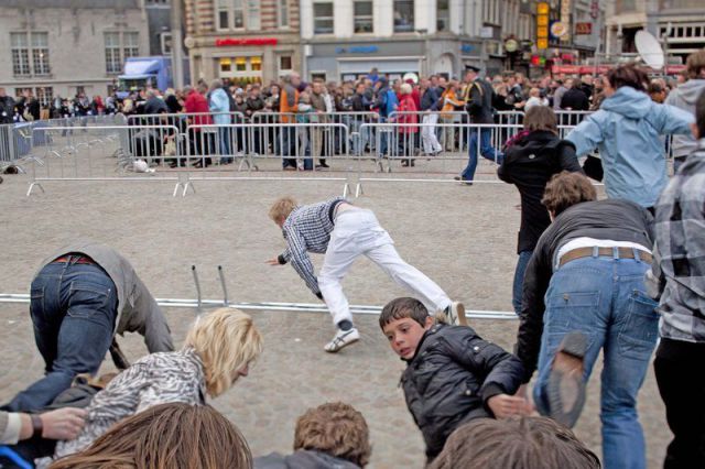 Panic in Netherlands Sparked by a Drunk Man (14 pics)