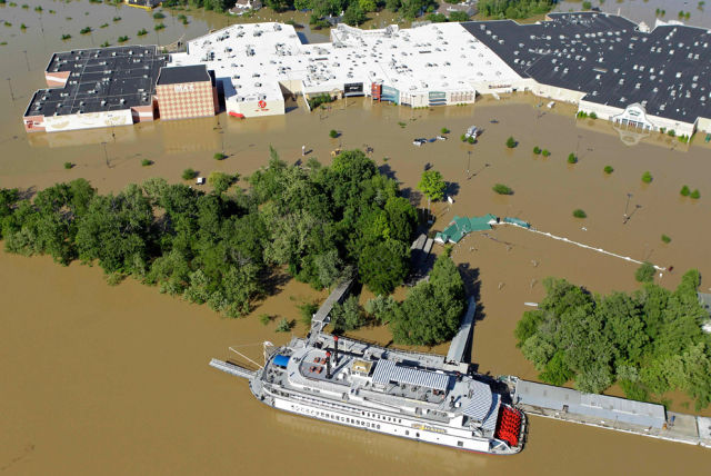 The USA Flooding in Pictures (50 pics)