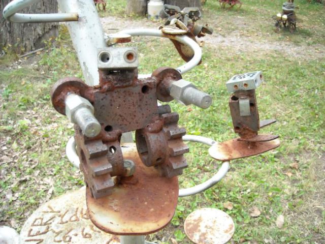 Park Full of Awesome Steampunk Sculptures (23 pics)