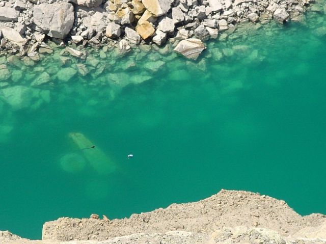 Dangerous Work in a Quarry(19 pics)