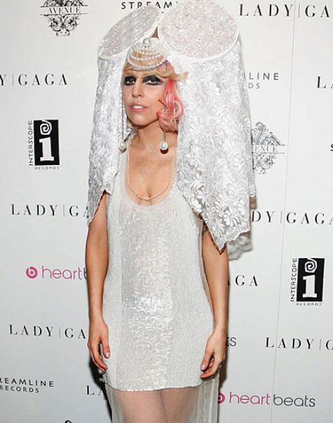 The Most Outrageous Lady Gaga’s Costumes (25 pics) - Izismile.com