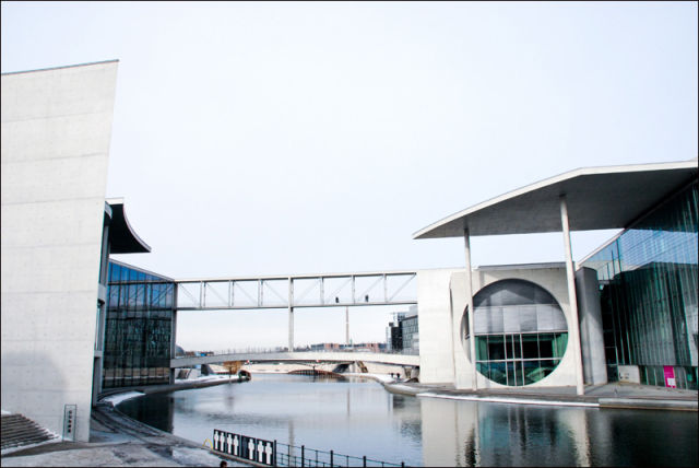 Photo Excursion to the Reichstag Building, Berlin (26 pics)