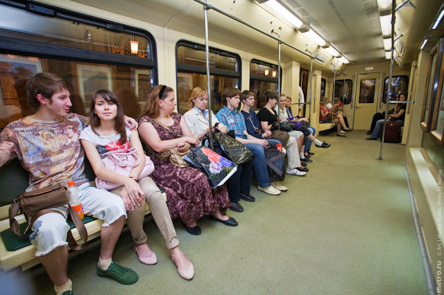 Moscow Art Gallery Train (13 pics)