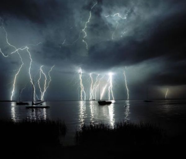 Impressive Lightnings (37 pics)