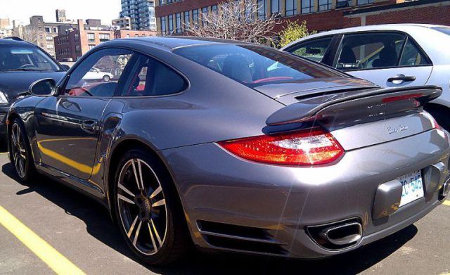 Porsche 911 Turbo Crashed During Test Drive (10 pics)