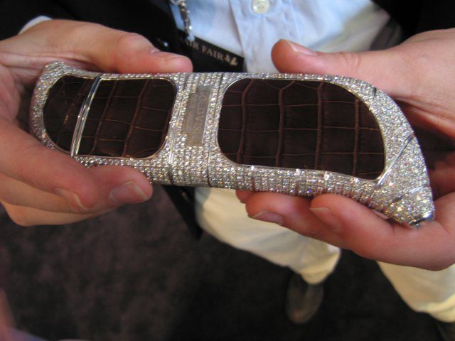 The World’s Most Expensive Cell Phone (14 pics)