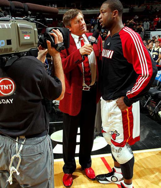 Craig Sager and His Crazy Suits (10 pics)