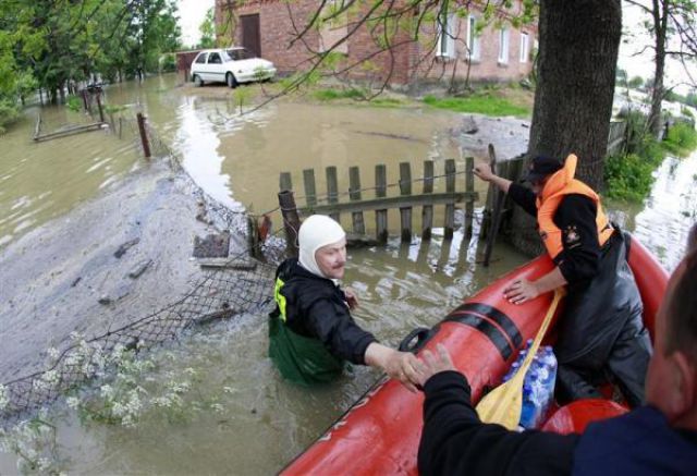 Extreme Floods In Europe (42 Pics) - Izismile.com