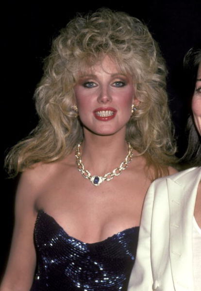 Hot Celebrities from the 80s-90s (42 pics)