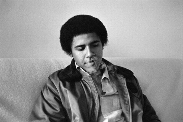 Barack Obama during Student Years (20 pics)