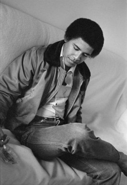 Barack Obama during Student Years (20 pics)