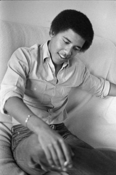 Barack Obama during Student Years (20 pics)