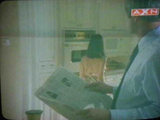 Newspapers in TV Shows (34 pics)