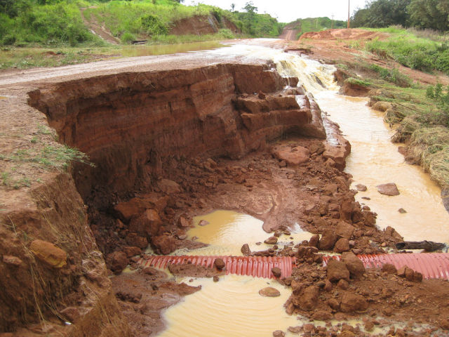 Another Very Bad Road Situated in Brazil (65 pics)