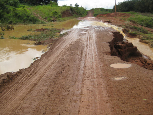 Another Very Bad Road Situated in Brazil (65 pics)