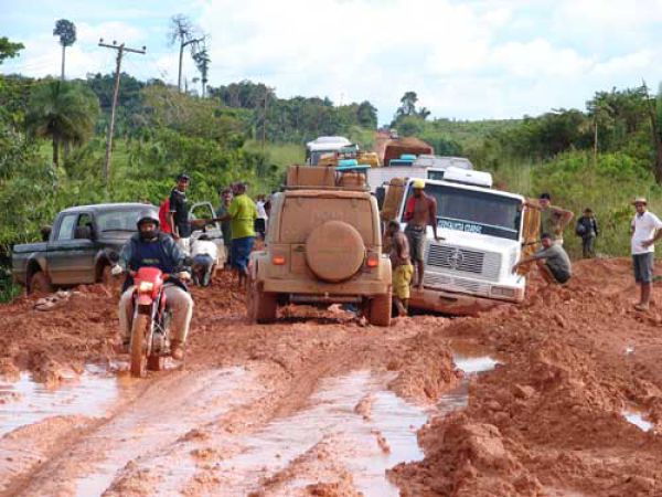 Another Very Bad Road Situated in Brazil (65 pics)