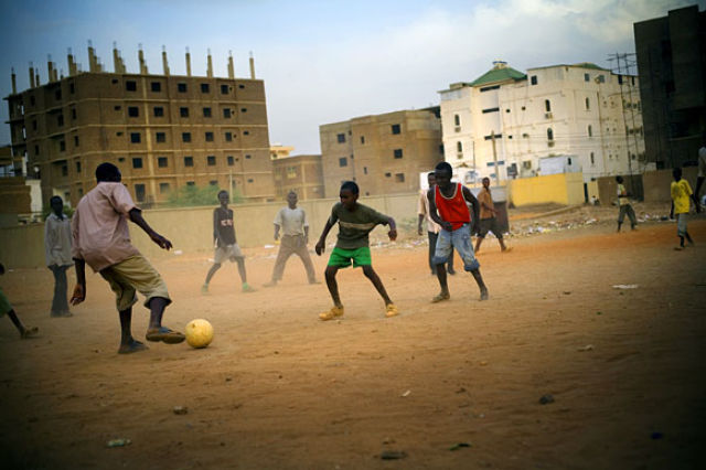Soccer in the Poor Countries (21 pics)