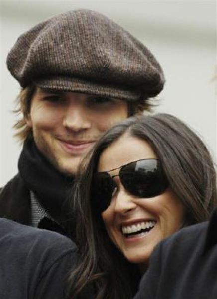 Demi Moore and Her Two Husbands (34 pics)