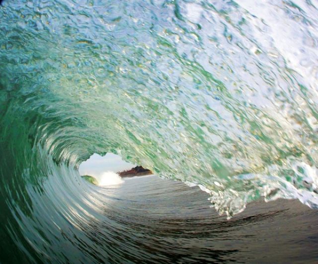 Inside a Wave (30 pics)