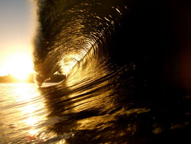 Inside a Wave (30 pics)